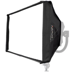 Aputure Nova P600c Softbox