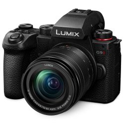 Panasonic Lumix G9 II + FS12060E (DC-G9M2ME)