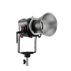 Aputure Storm 400x